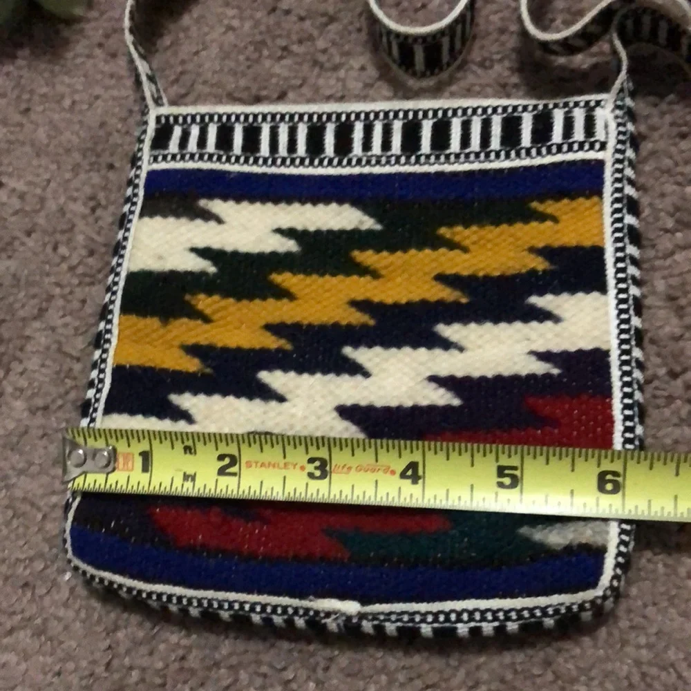Vintage Guatemalan Woven Wool Bag-Zip Top-EUC-Crossbody Style